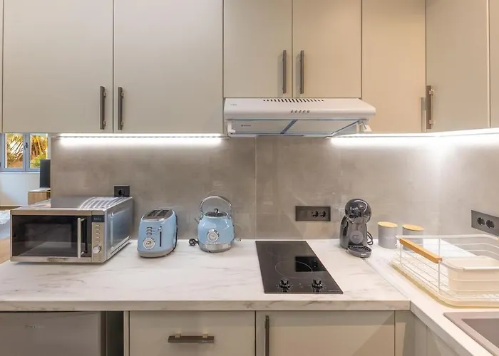 Апартаменти Italicon Ii *